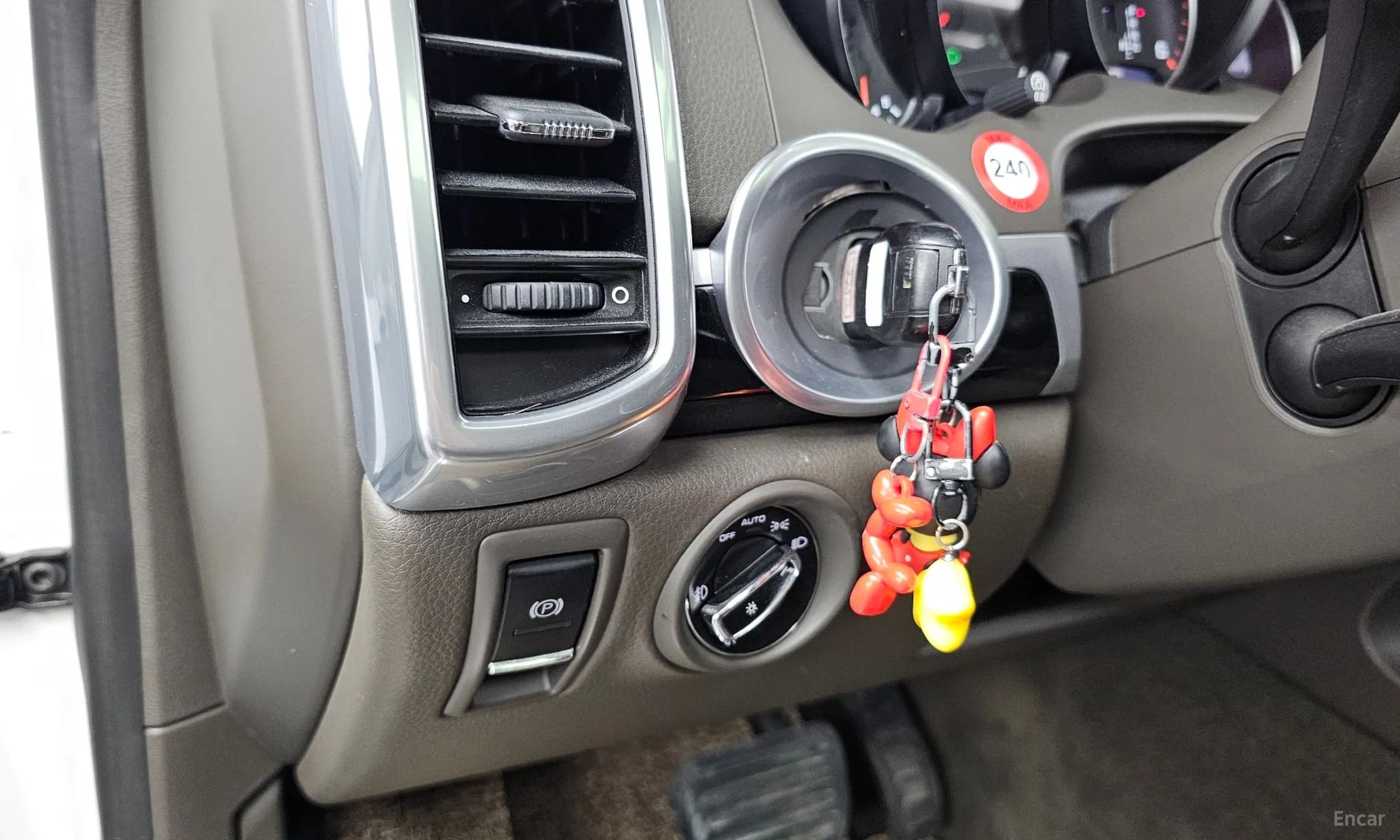 New Cayenne