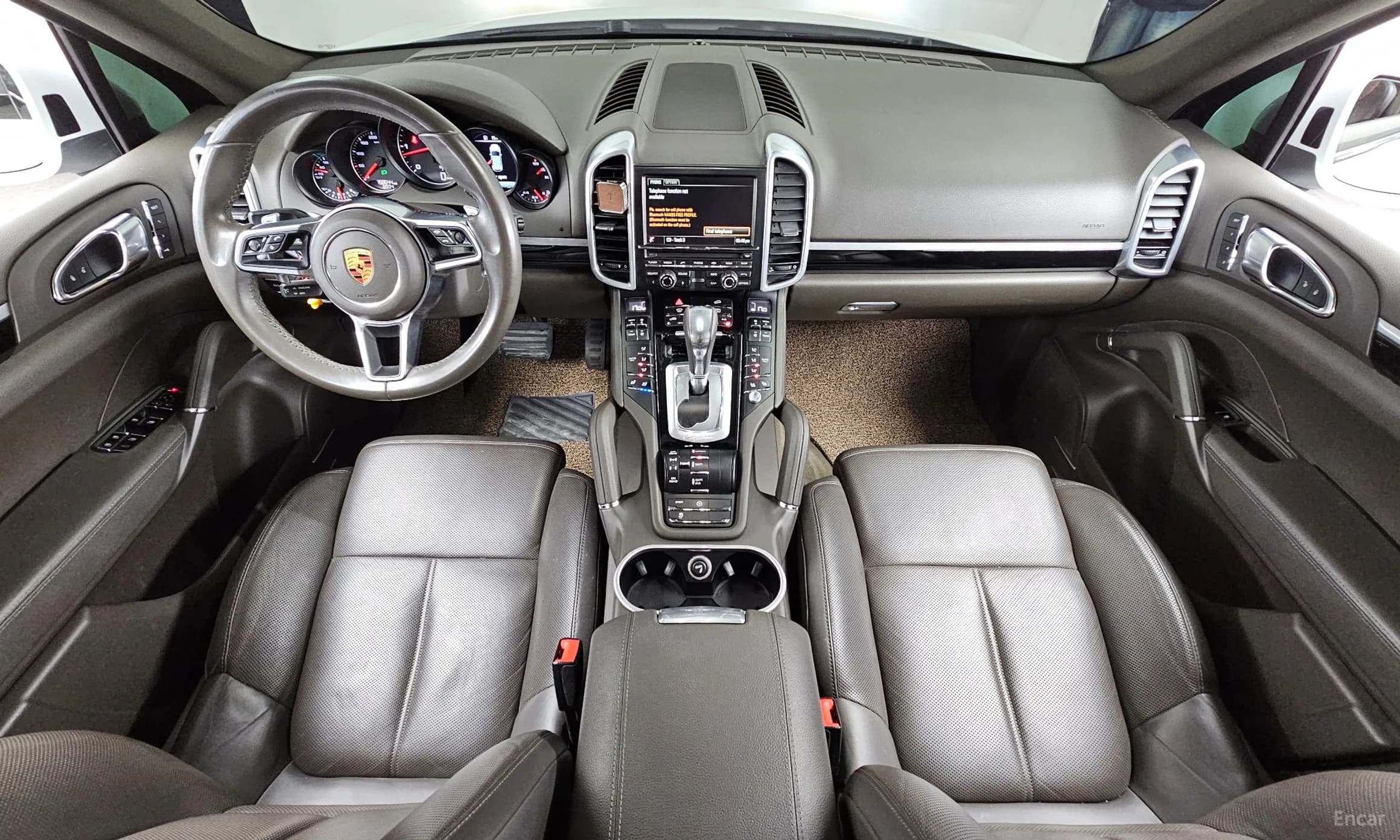 New Cayenne