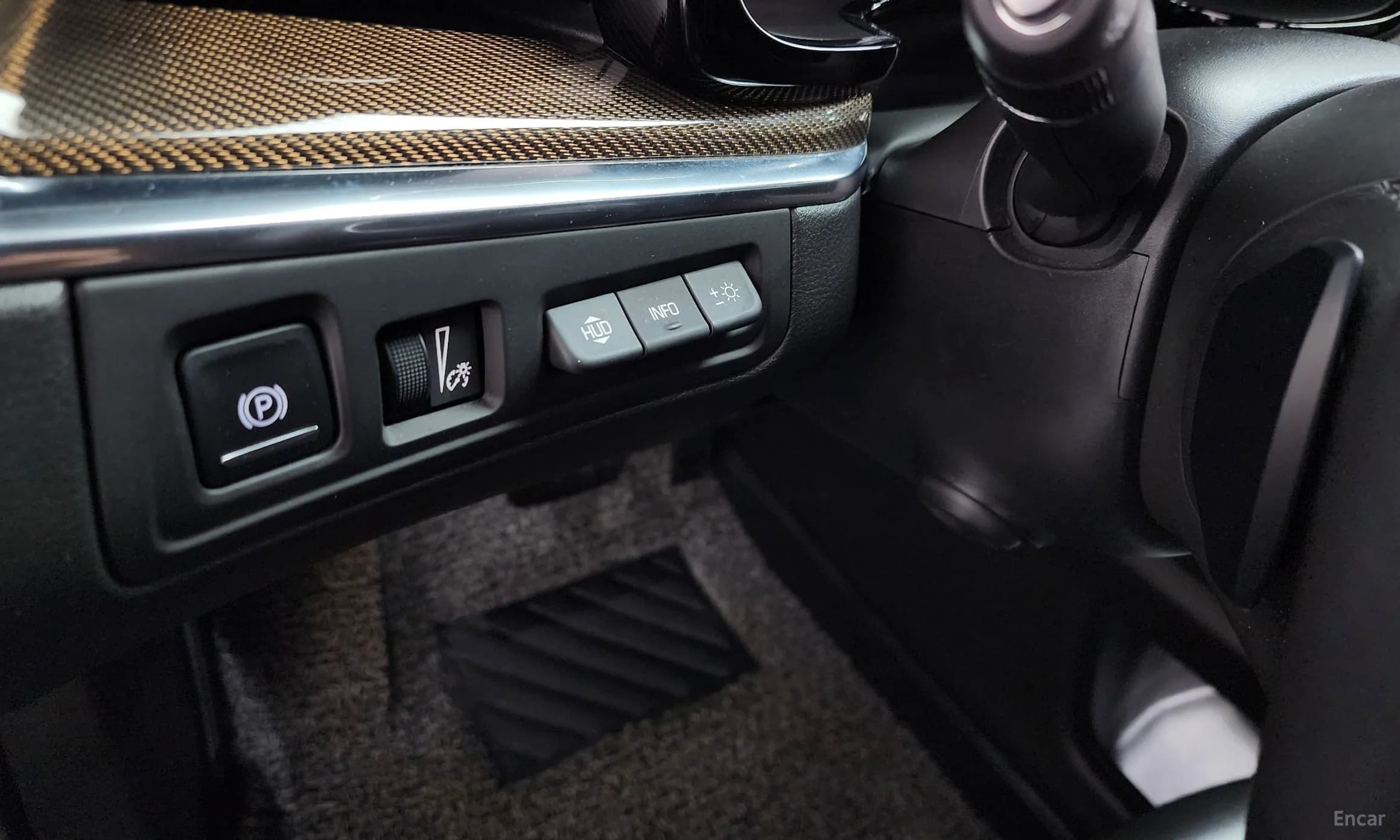 XT5