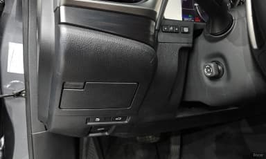ES300h 7th Generation