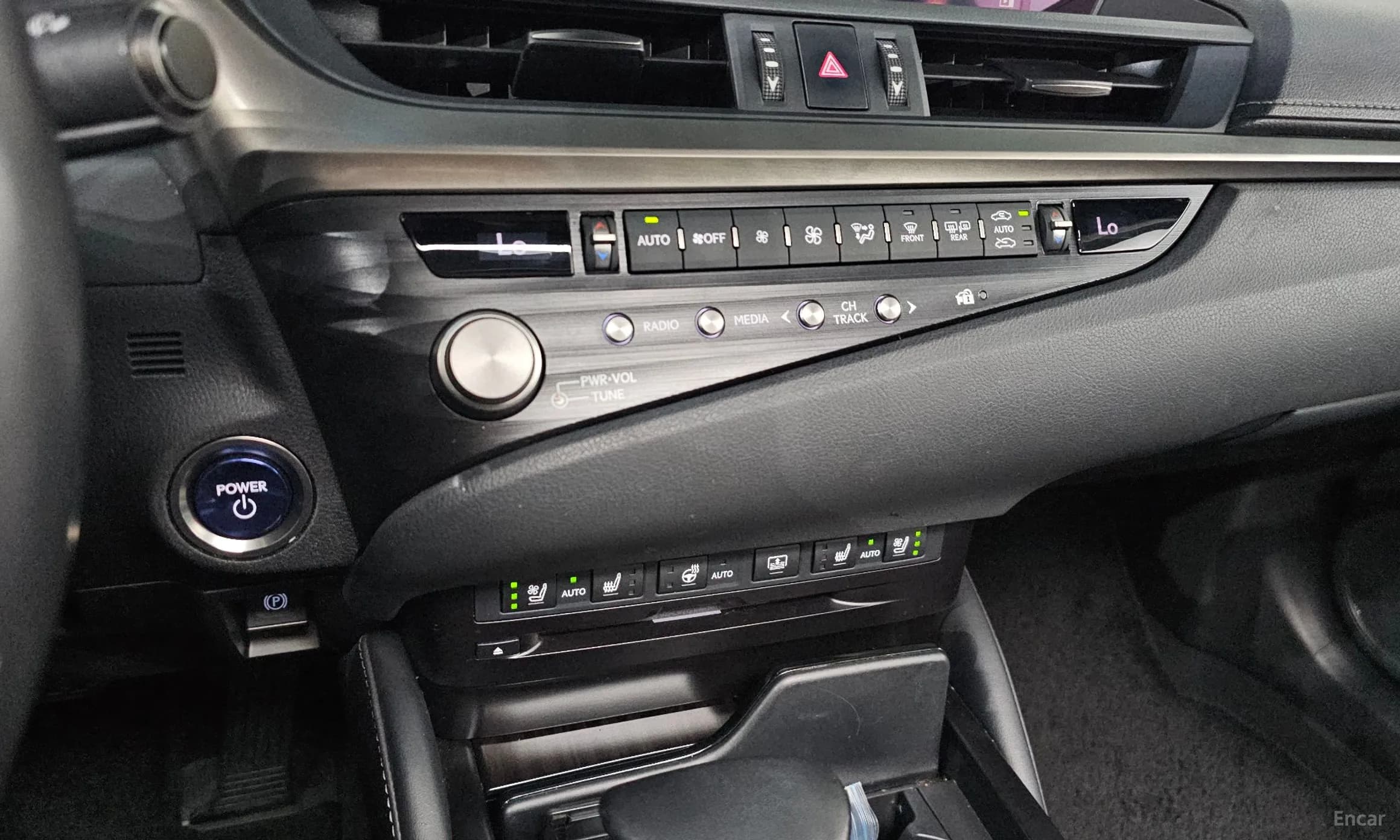 ES300h 7th Generation