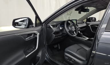 RAV4 5th Generation