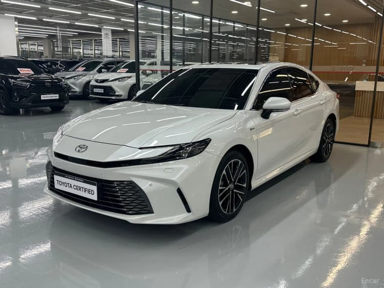 Camry (XV80)