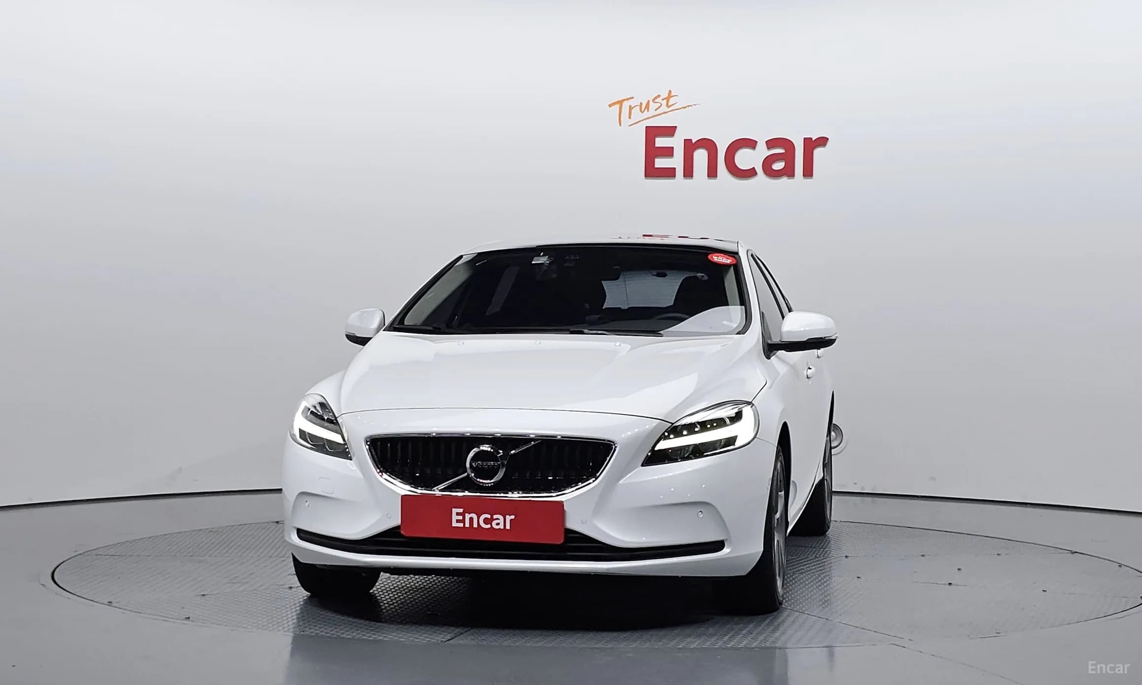 V40
