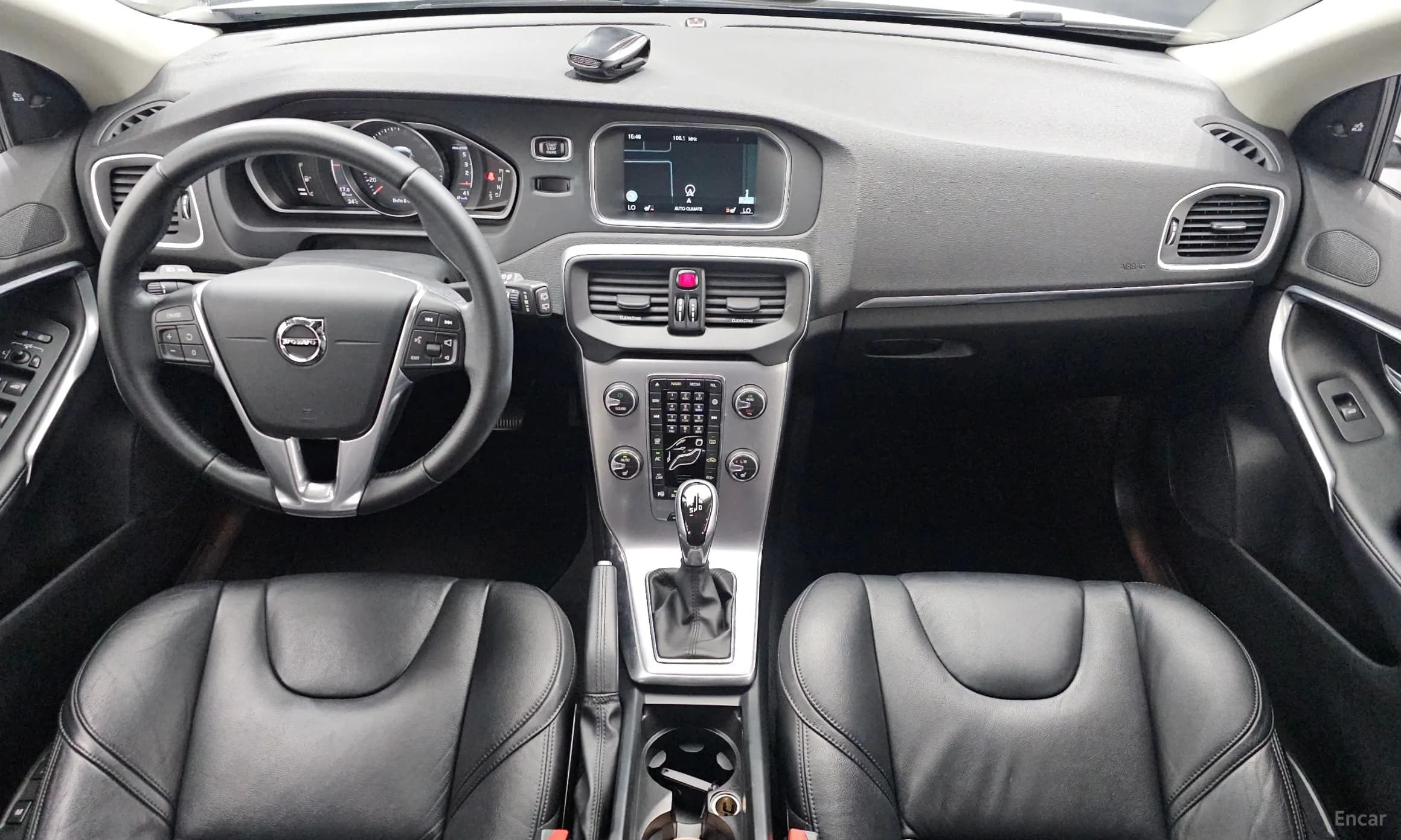 V40