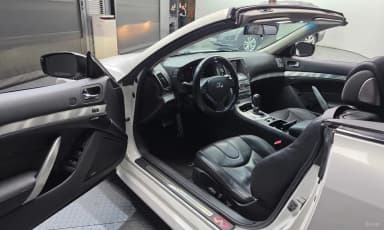 G37
