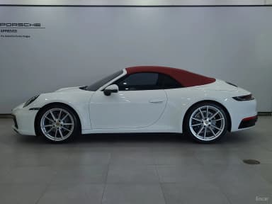 911 (992)