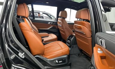 X7 (G07)