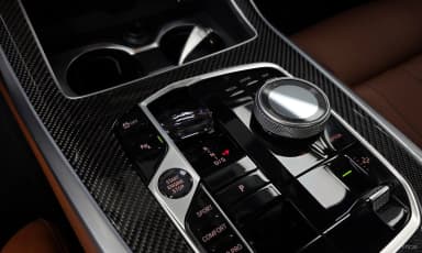 X7 (G07)