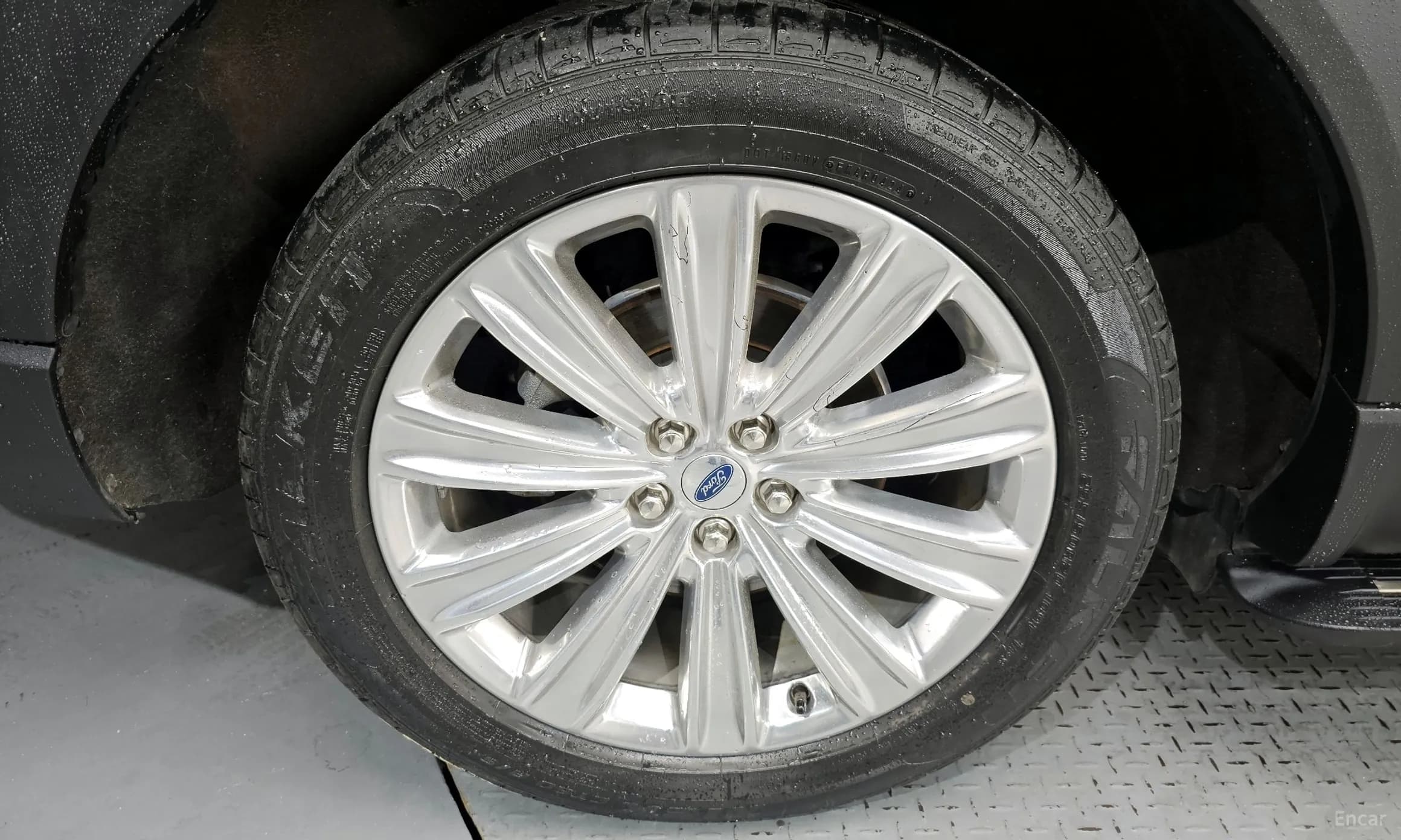 Explorer 6th Generation