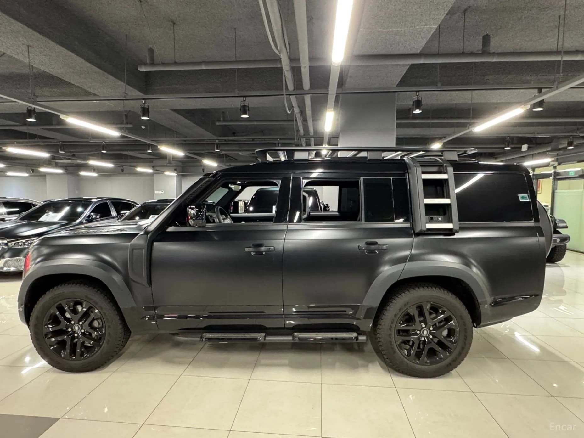 Defender (L663)