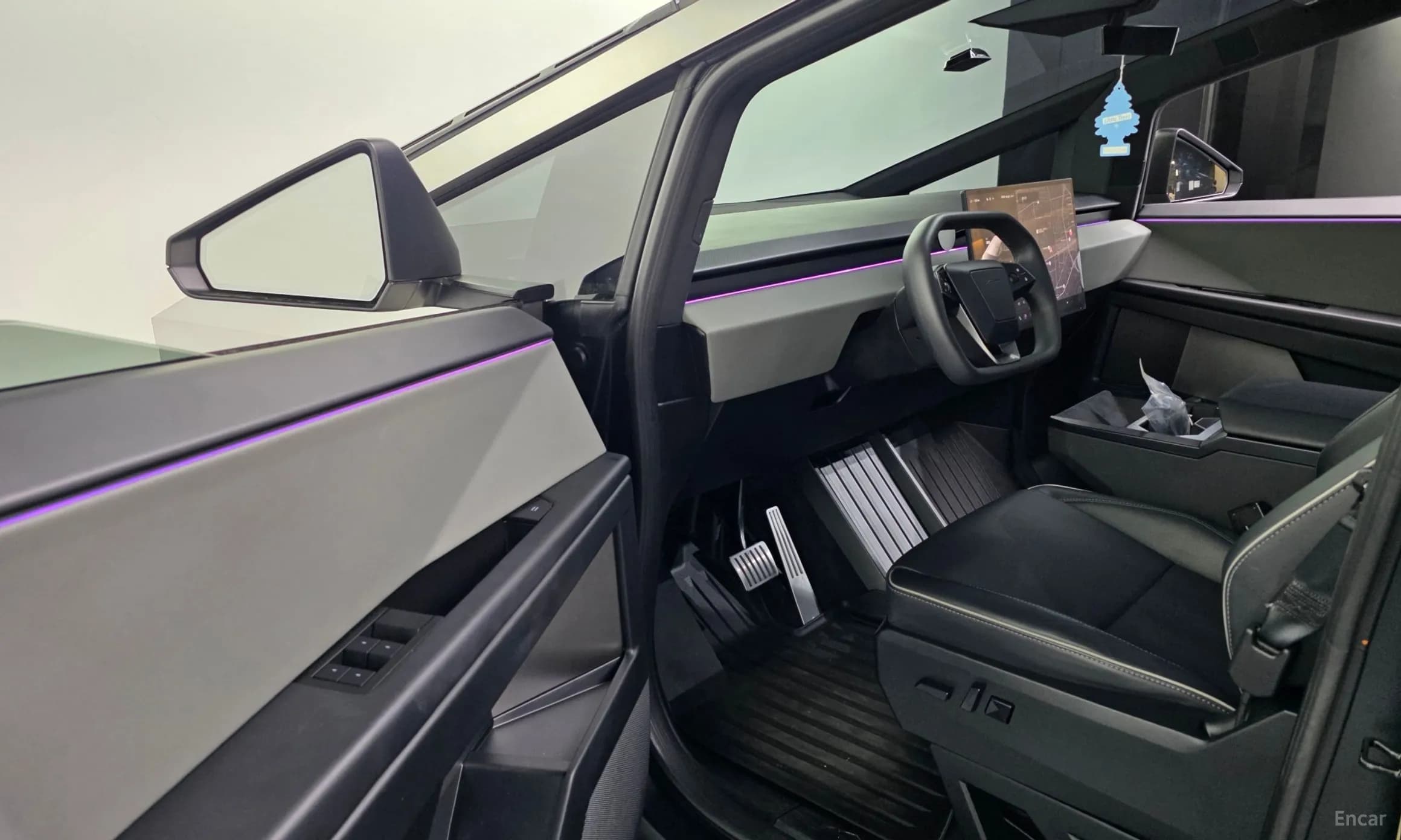 Cybertruck