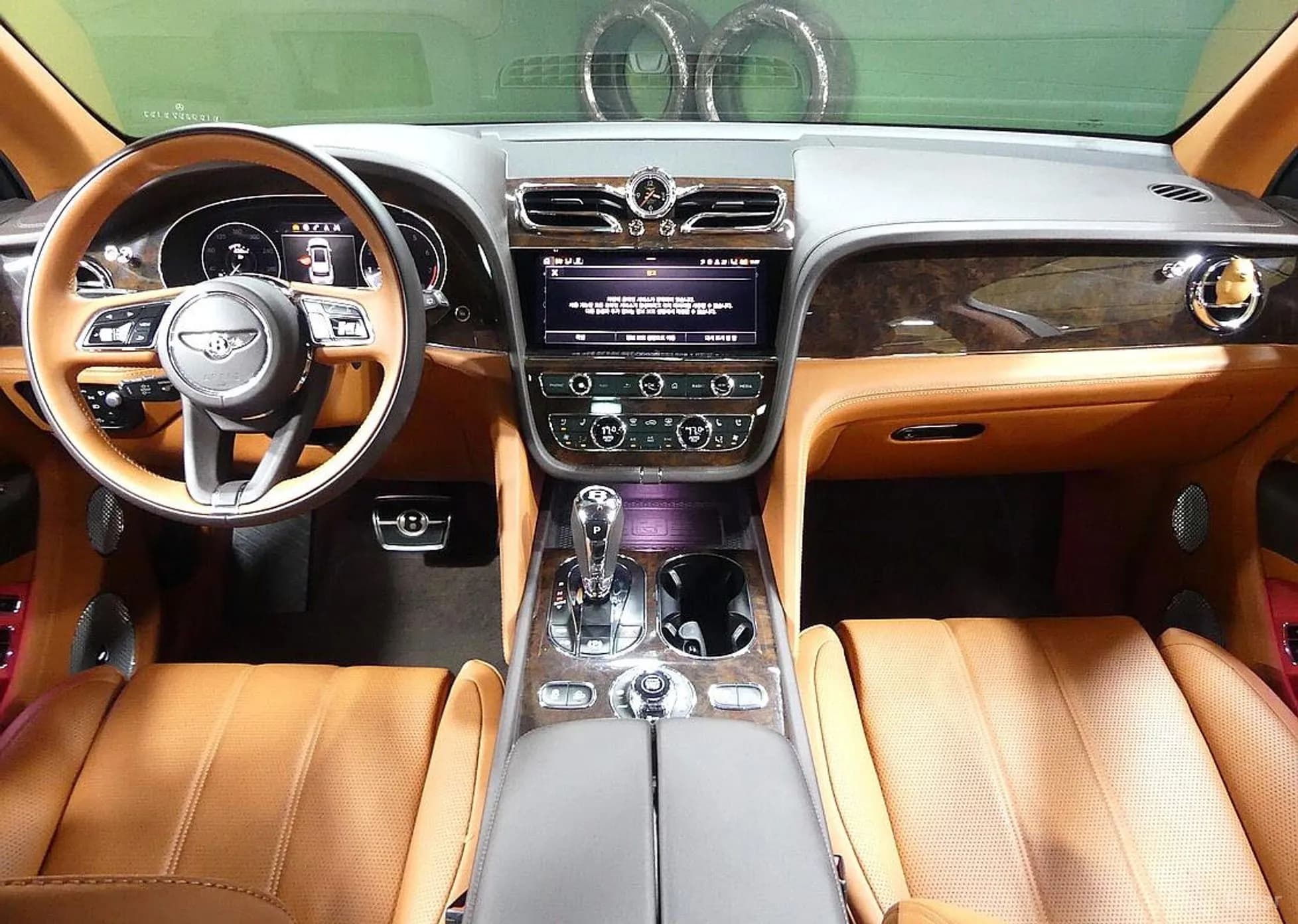 Bentayga