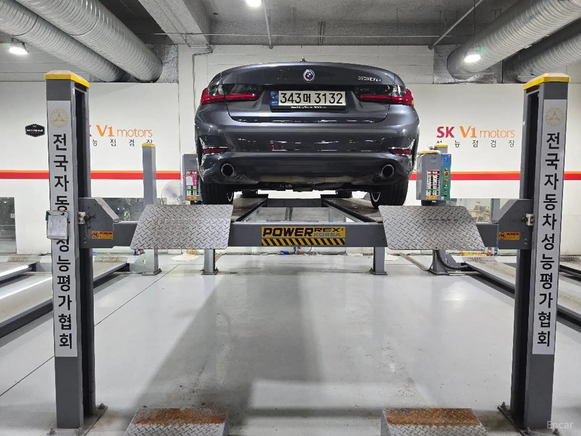 3 Series (G20)