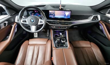 X6 (G06)