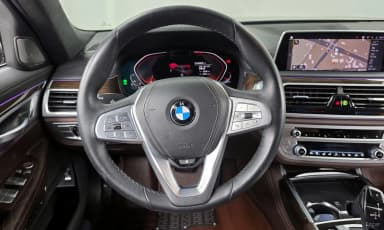 7 Series (G11)