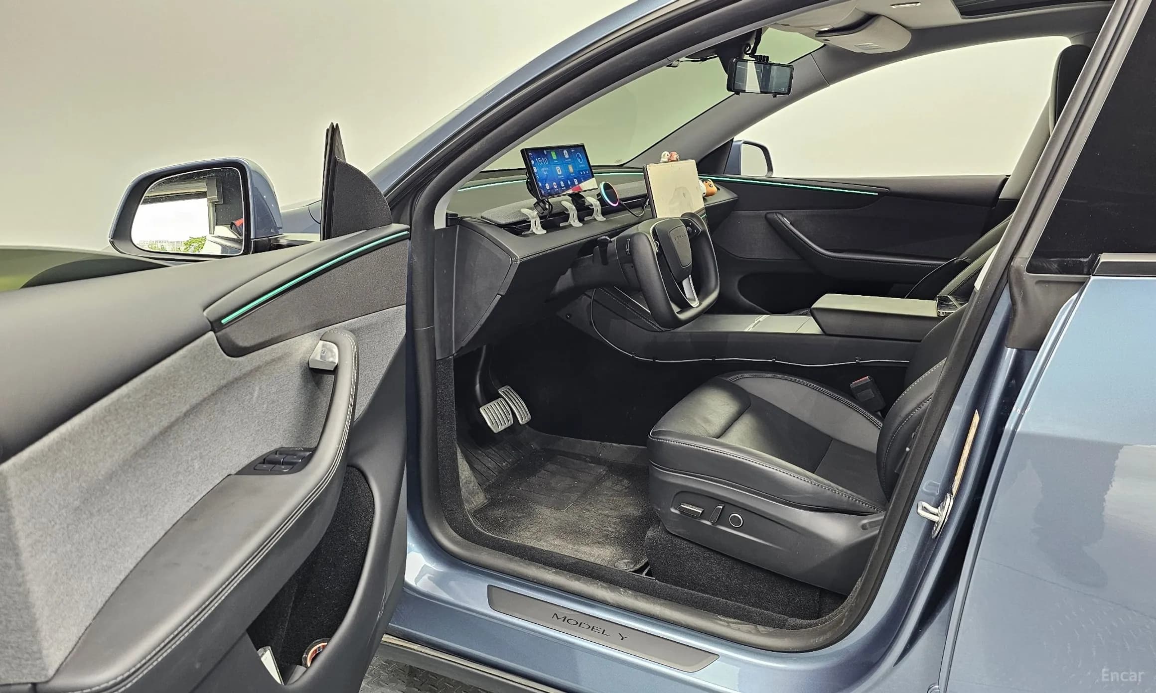 Model Y