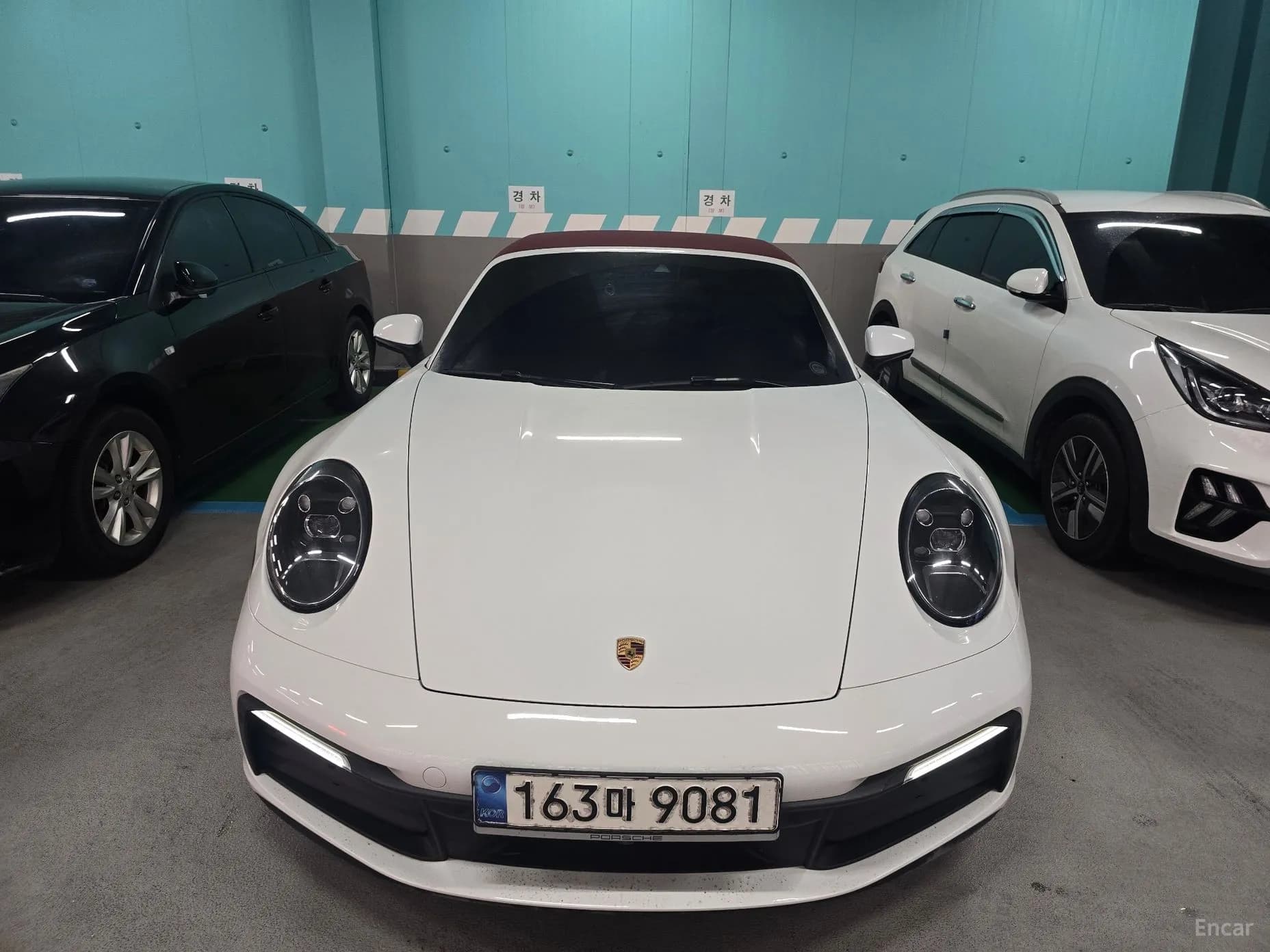 911 (992)