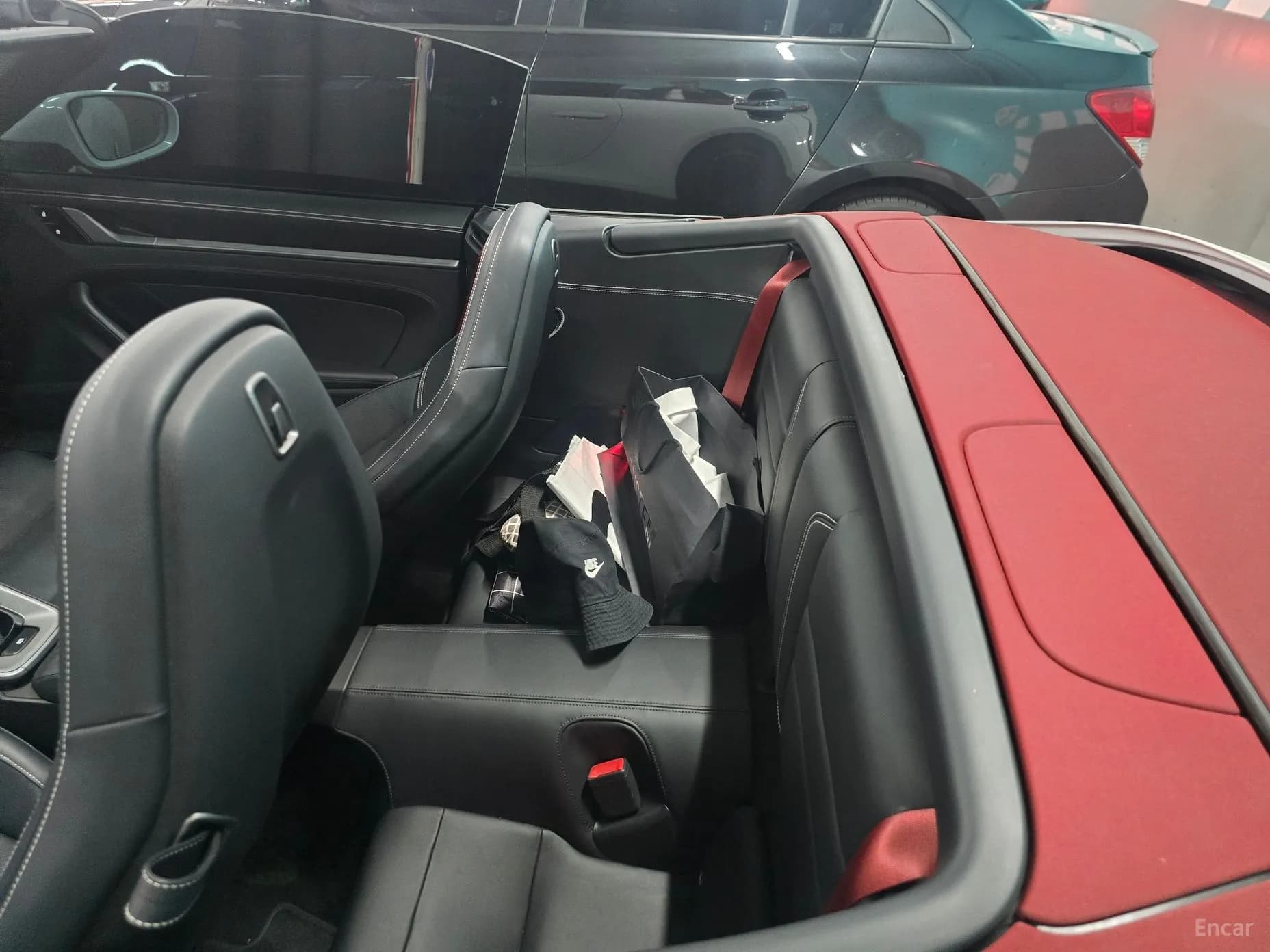 911 (992)