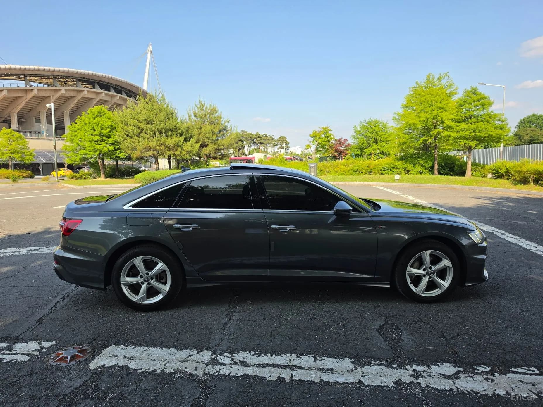 A6 (C8)