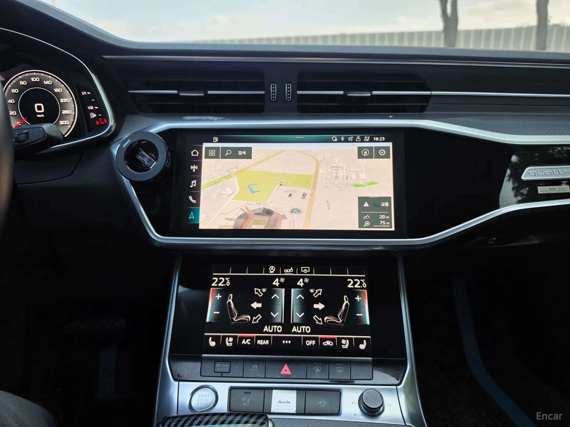 A6 (C8)