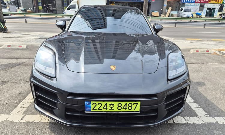 Panamera (976)