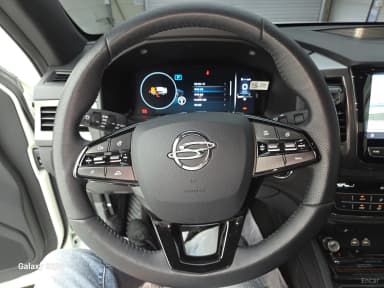 Rexton Sports Khan