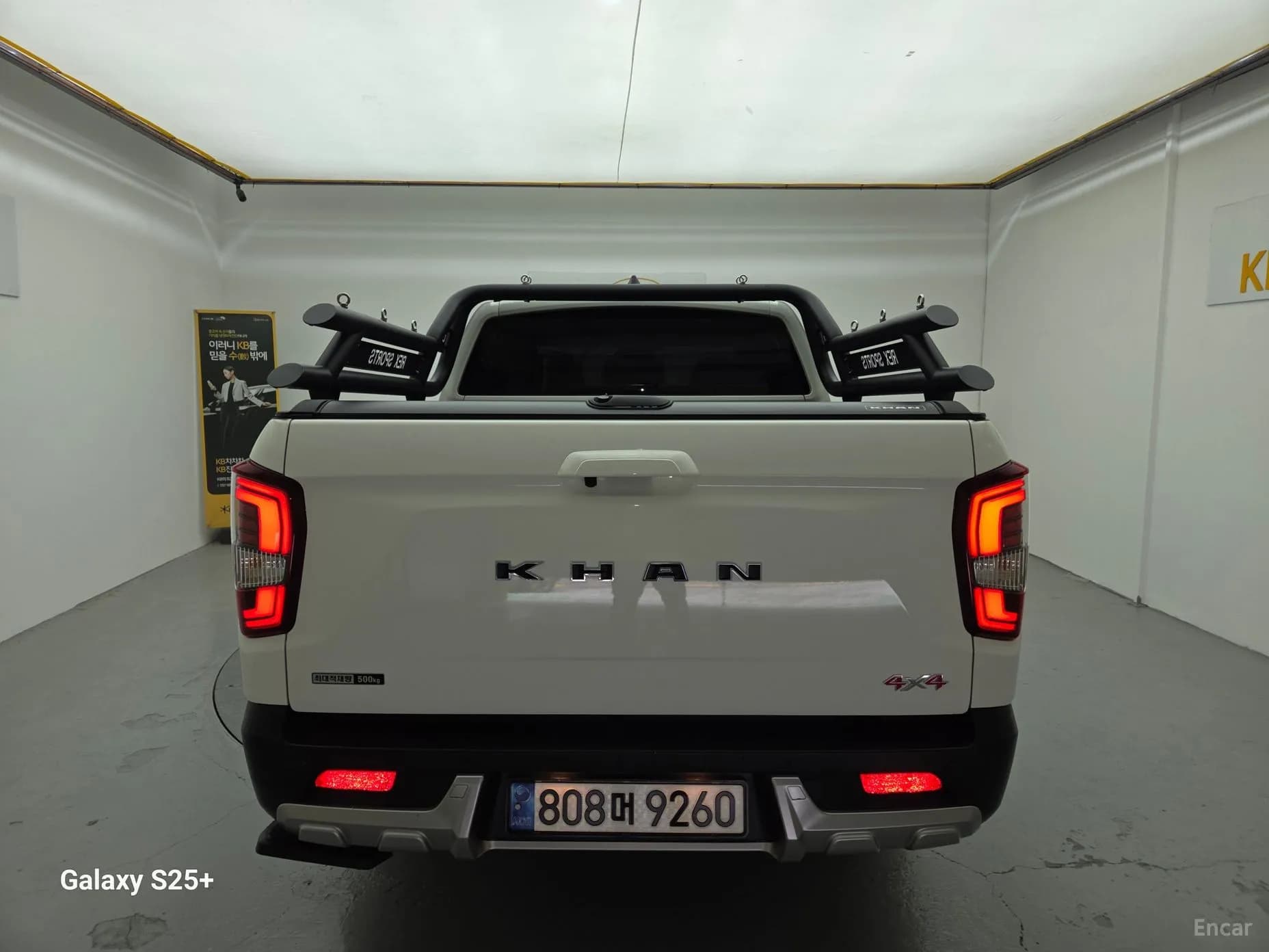 Rexton Sports Khan