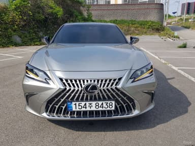 ES300h 7th Generation