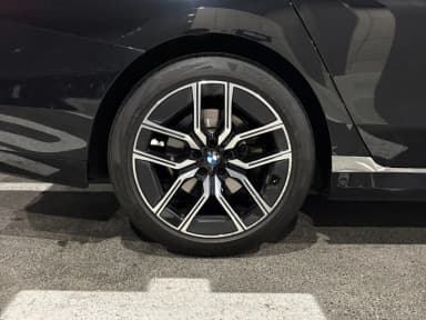 7 Series (G70)