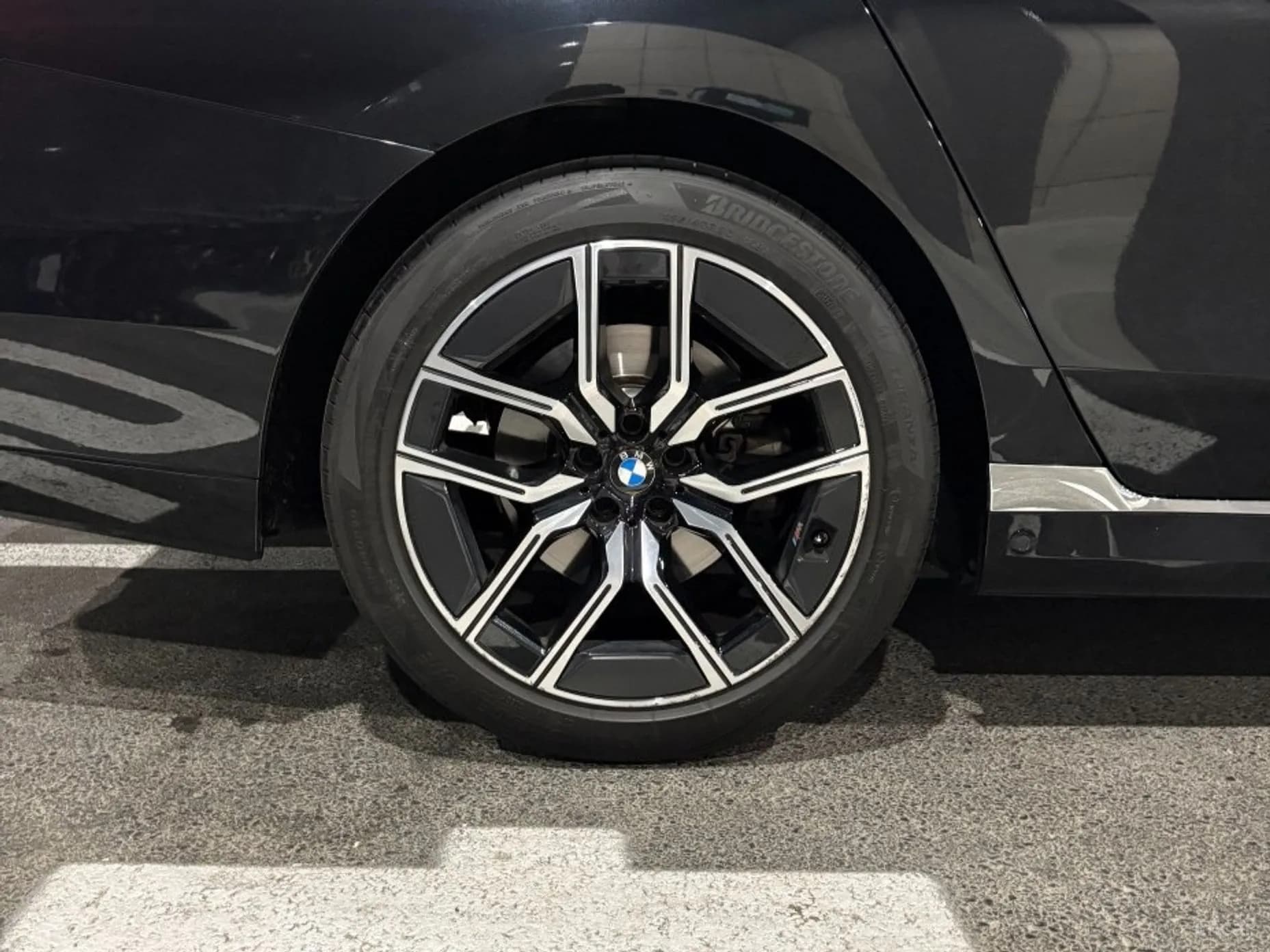 7 Series (G70)
