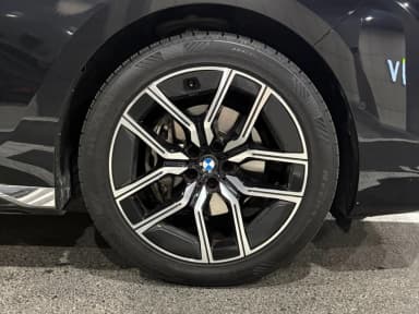 7 Series (G70)