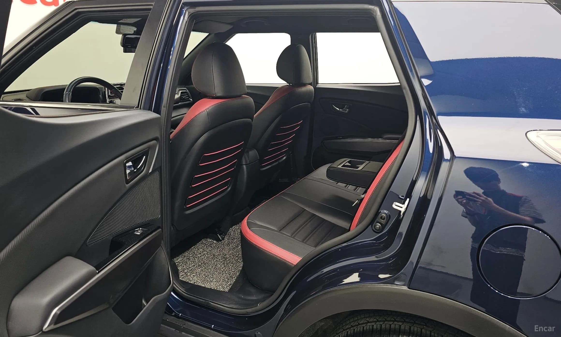 Berry New Tivoli