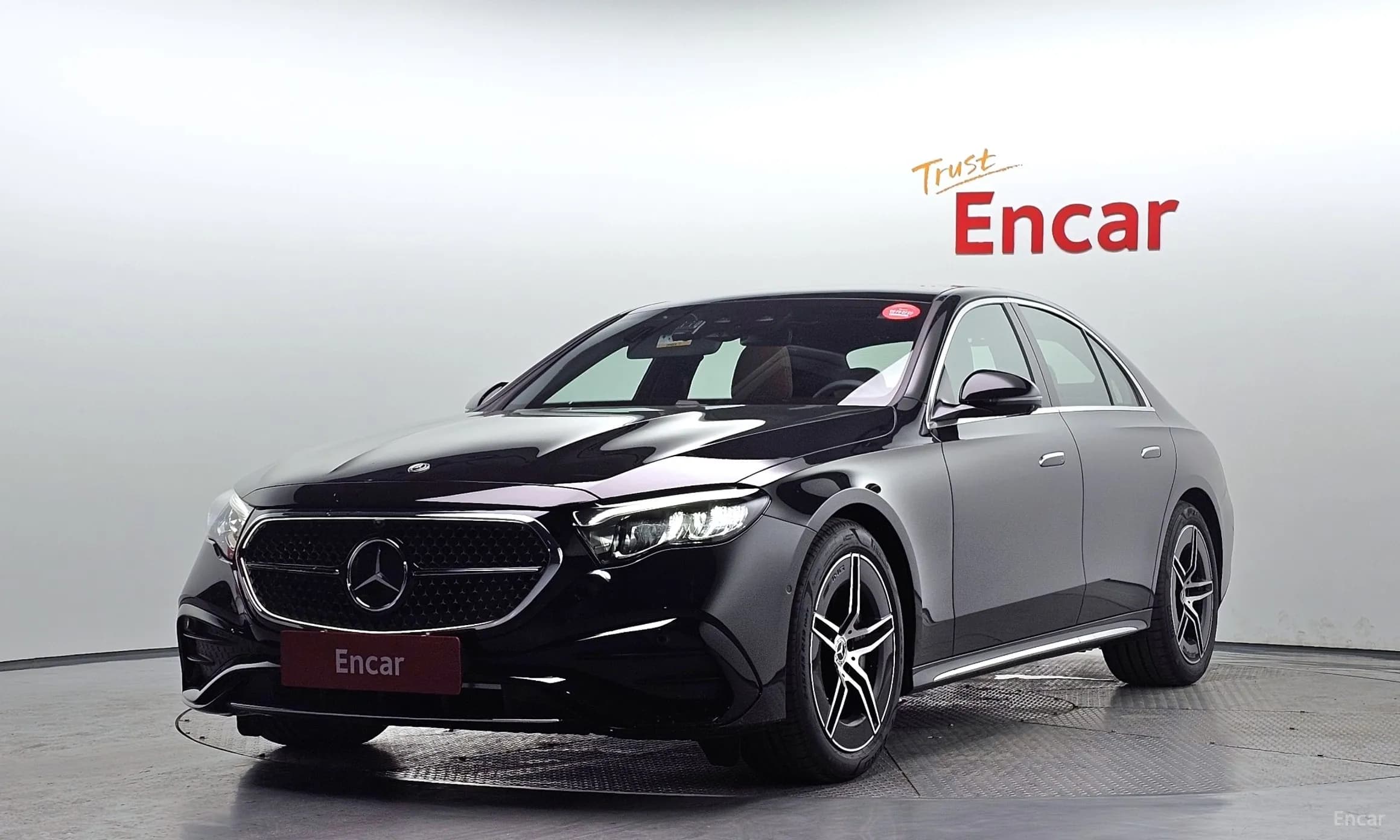 E-Class W214