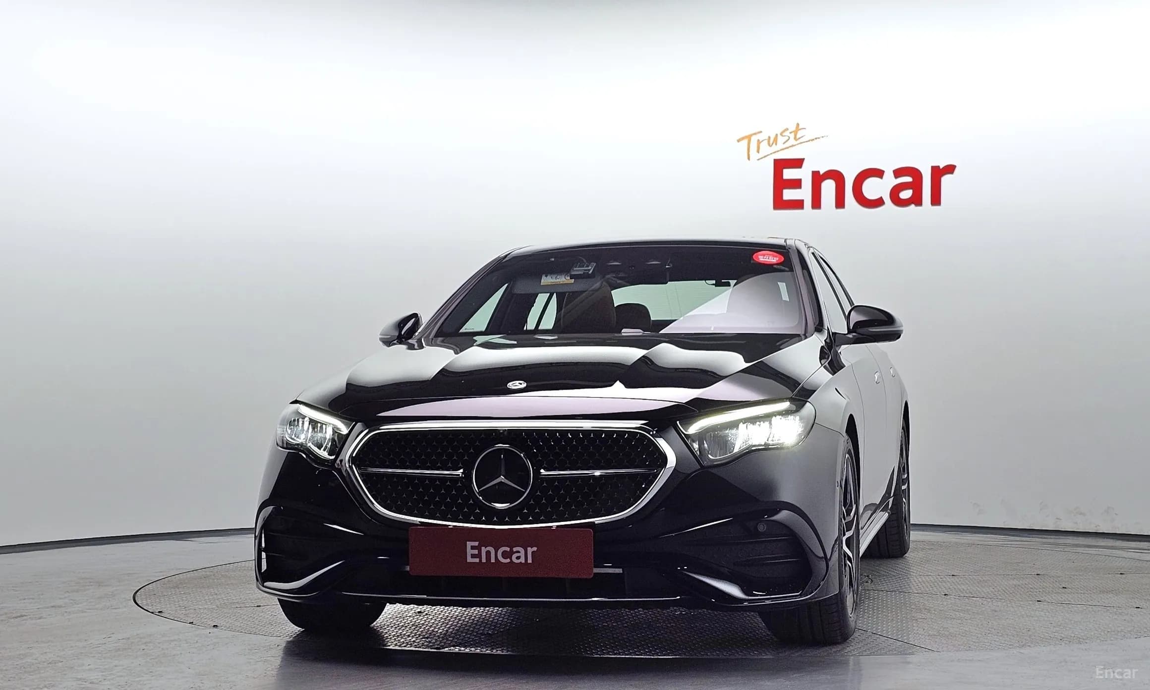 E-Class W214