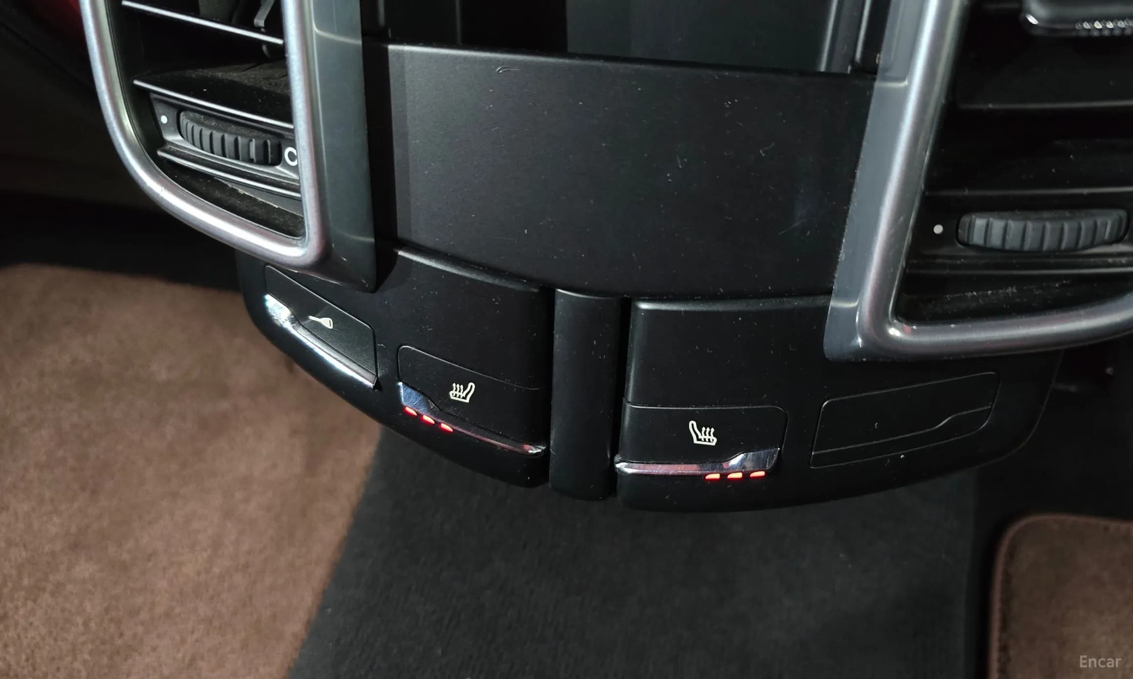 New Cayenne