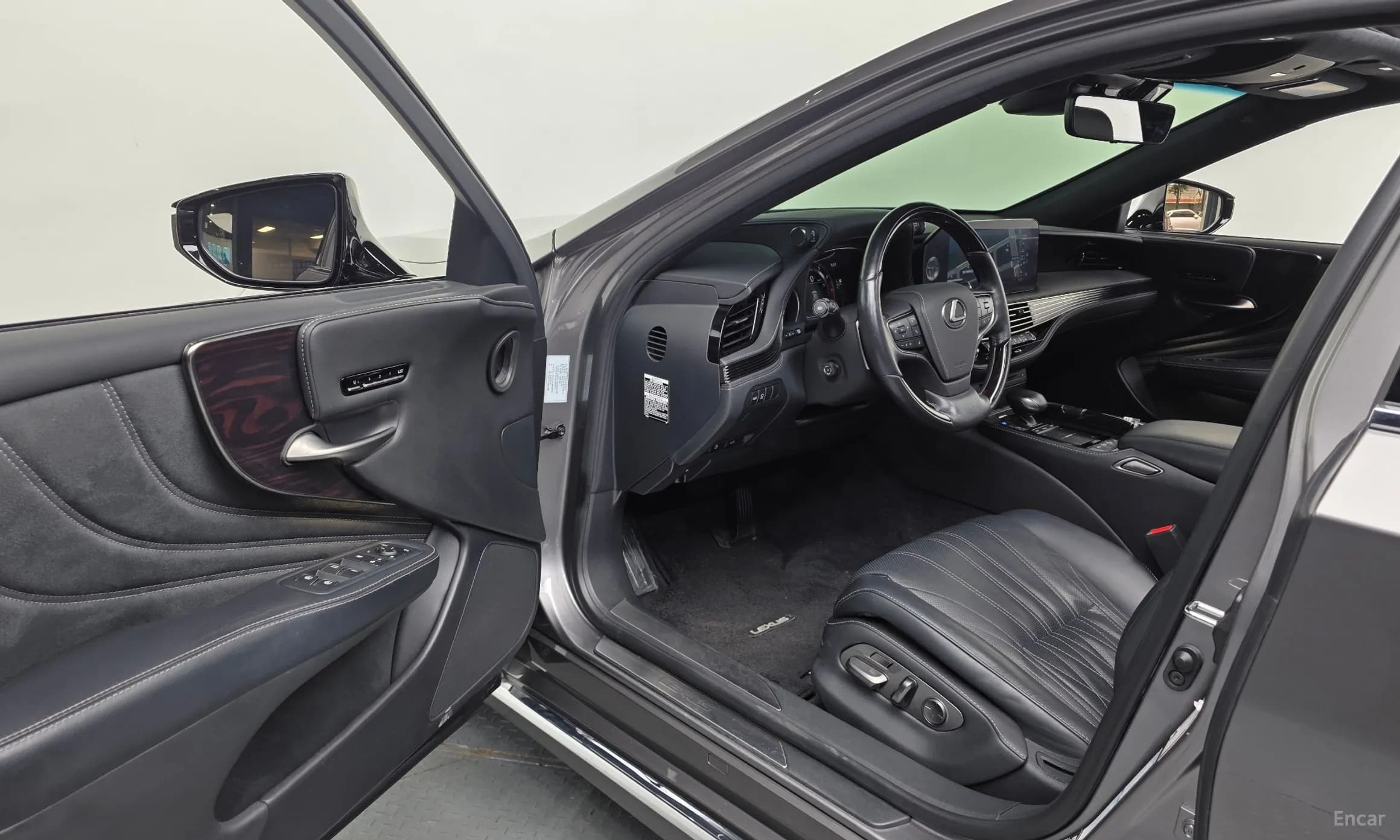 LS500 5th Generation