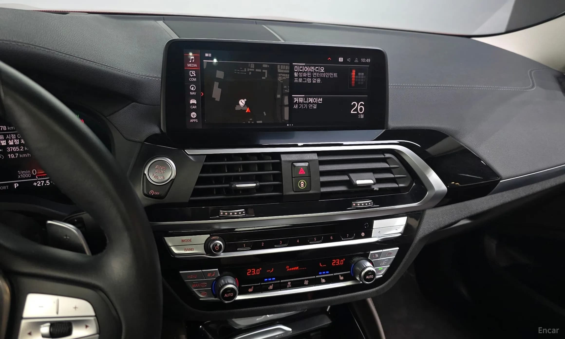 X4 (G02)