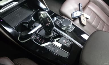 X4 (G02)
