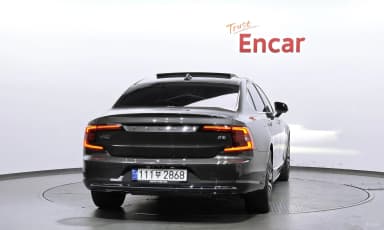 S90