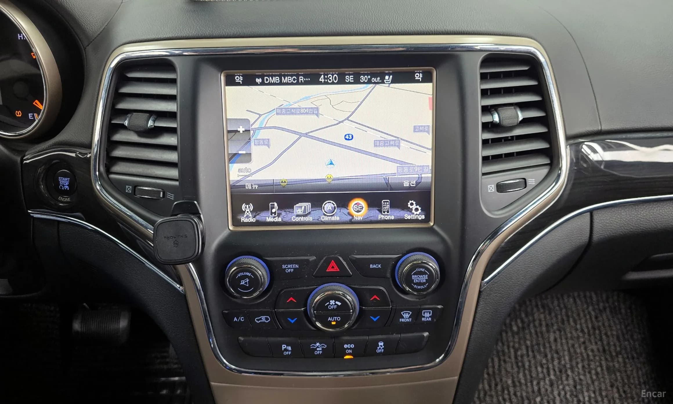 Grand Cherokee