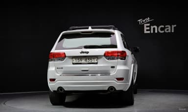 Grand Cherokee