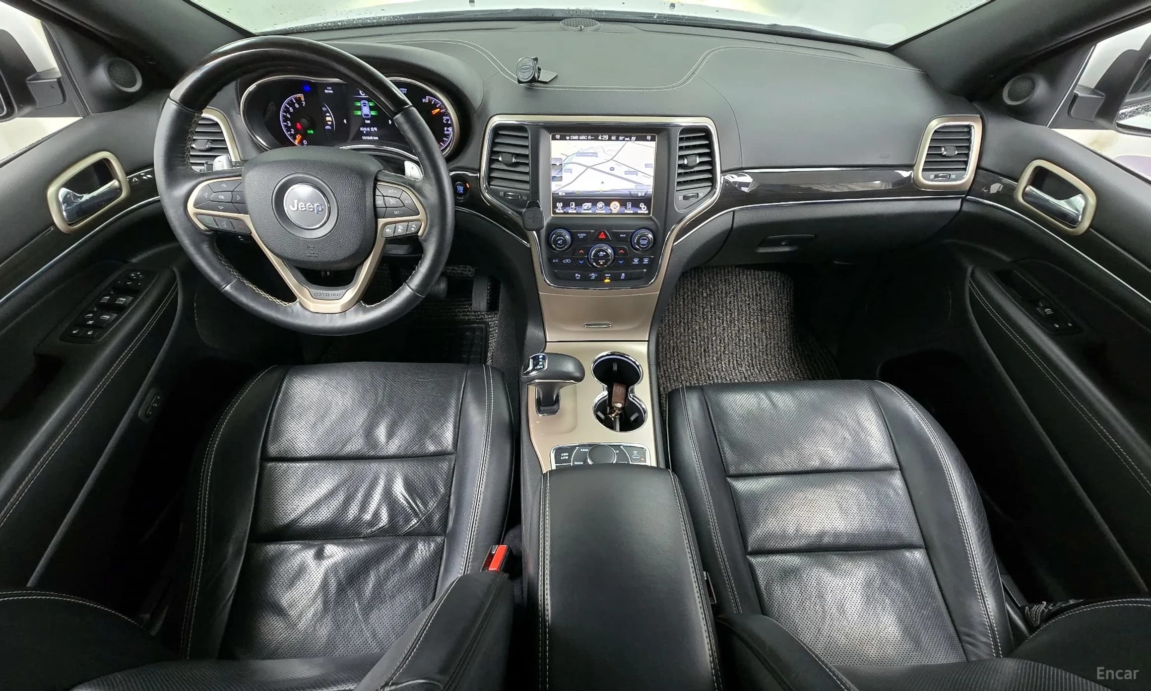 Grand Cherokee