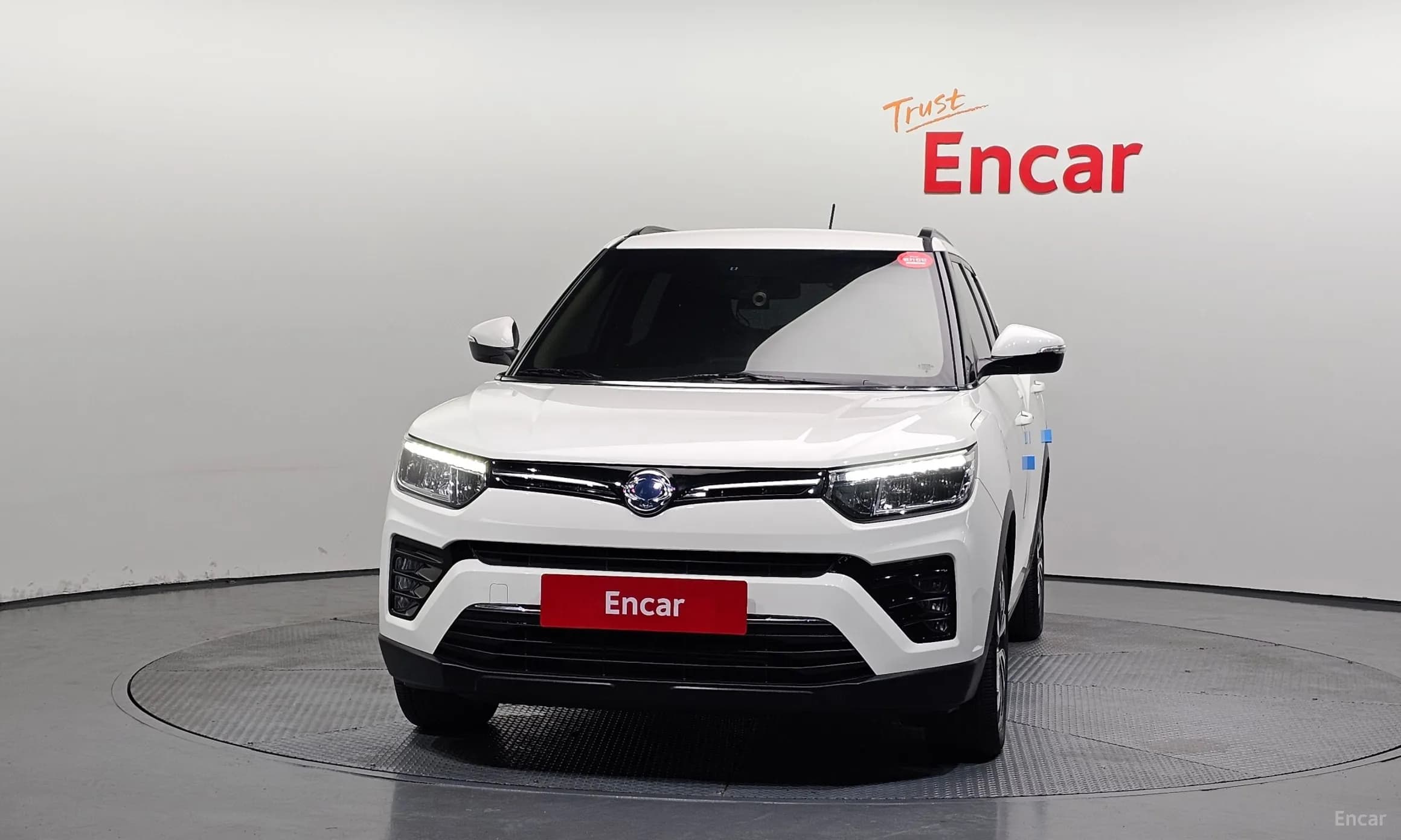 Berry New Tivoli