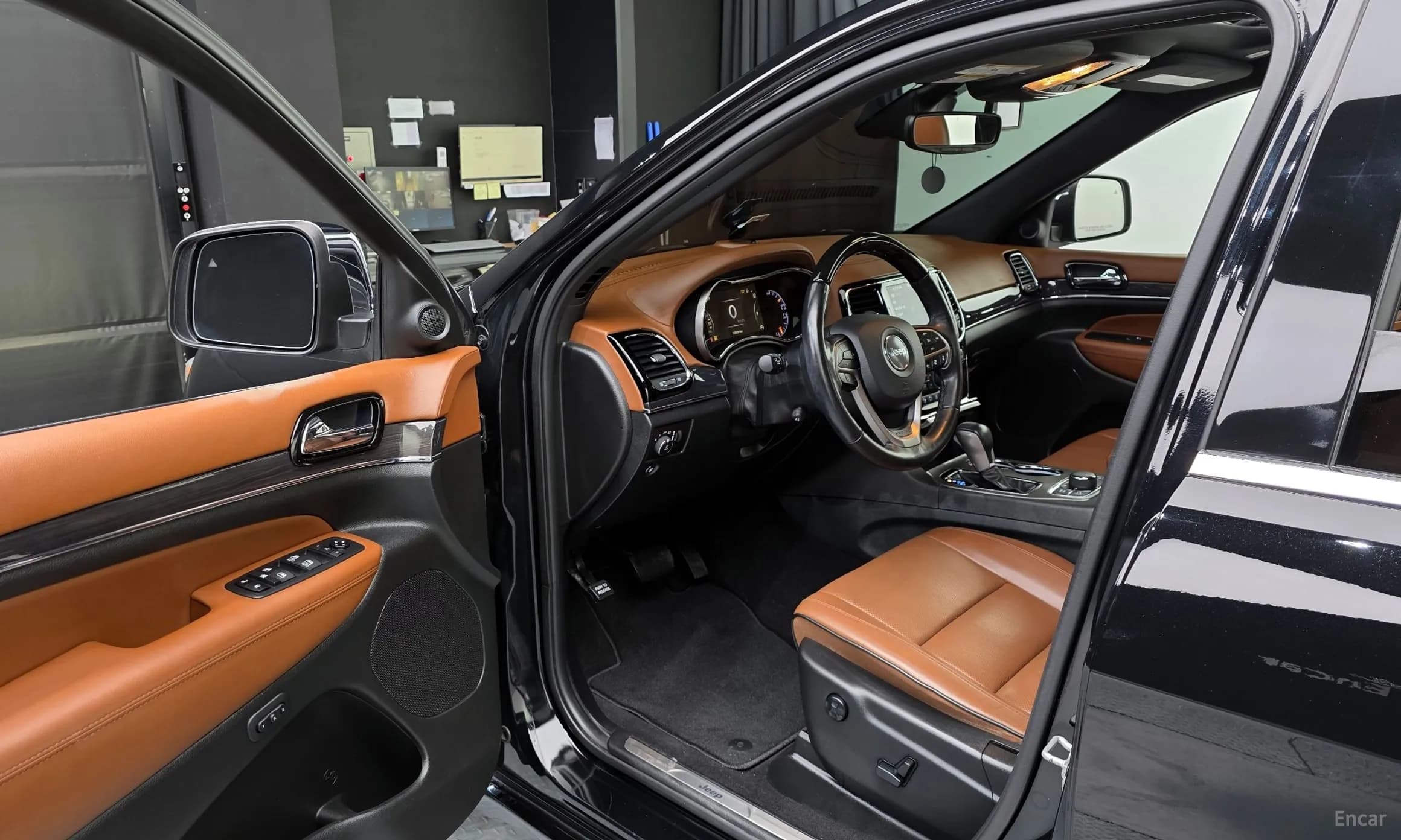 Grand Cherokee