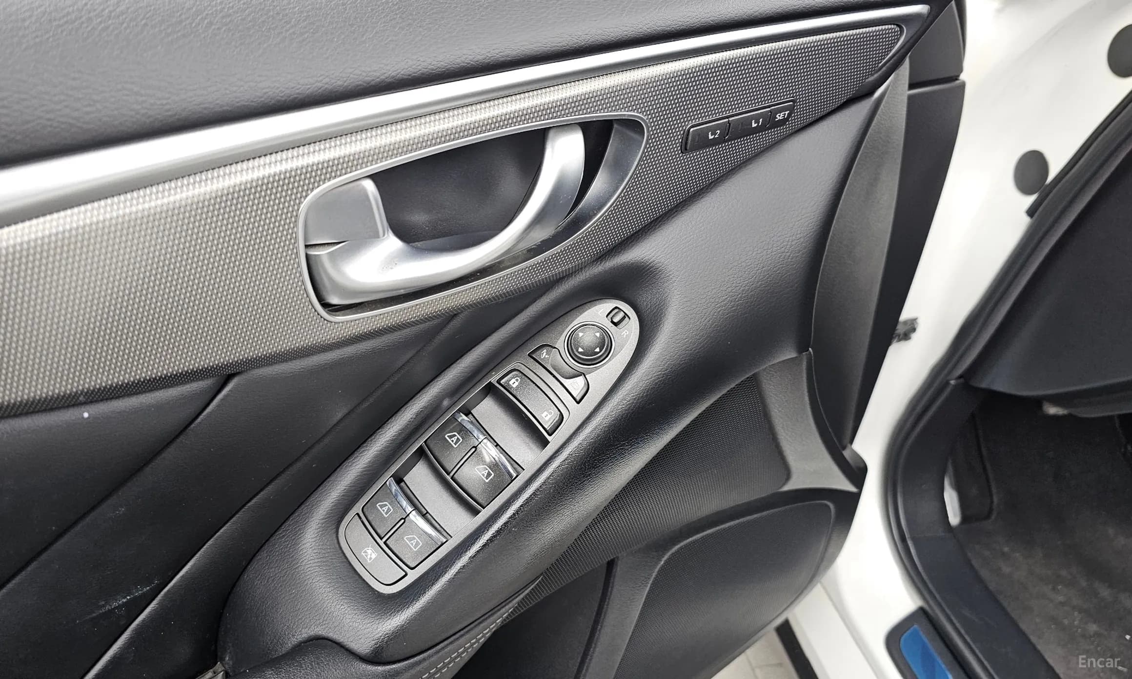 Q50