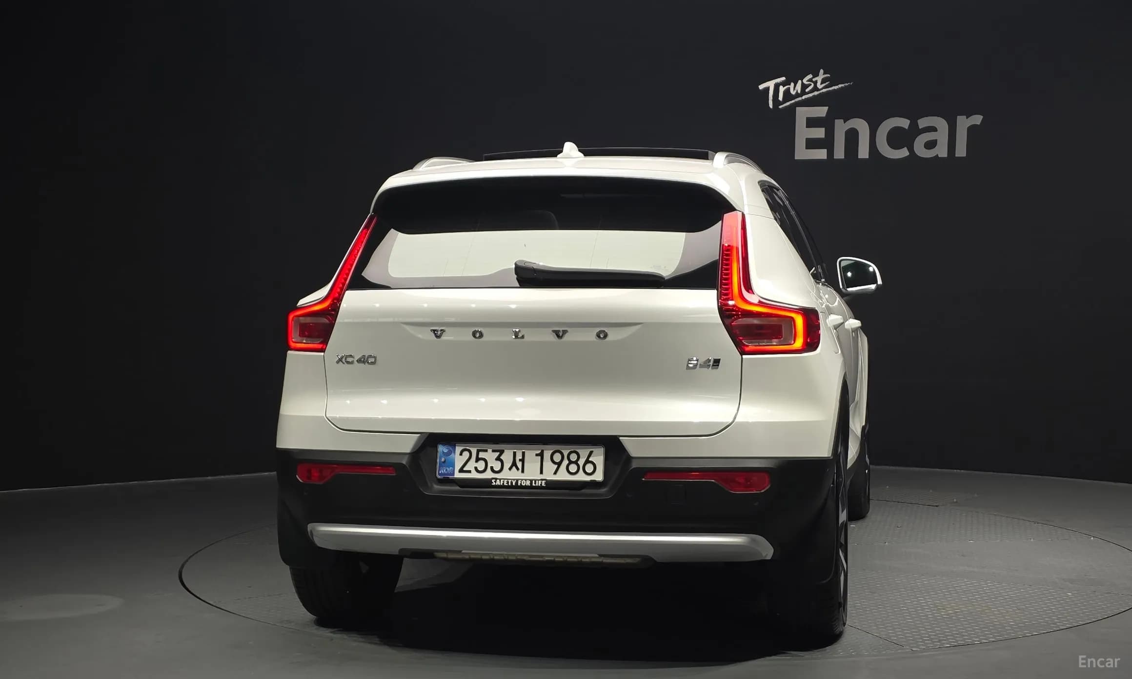 XC40
