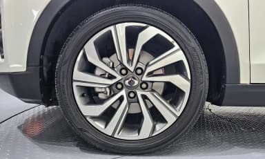 Berry New Tivoli