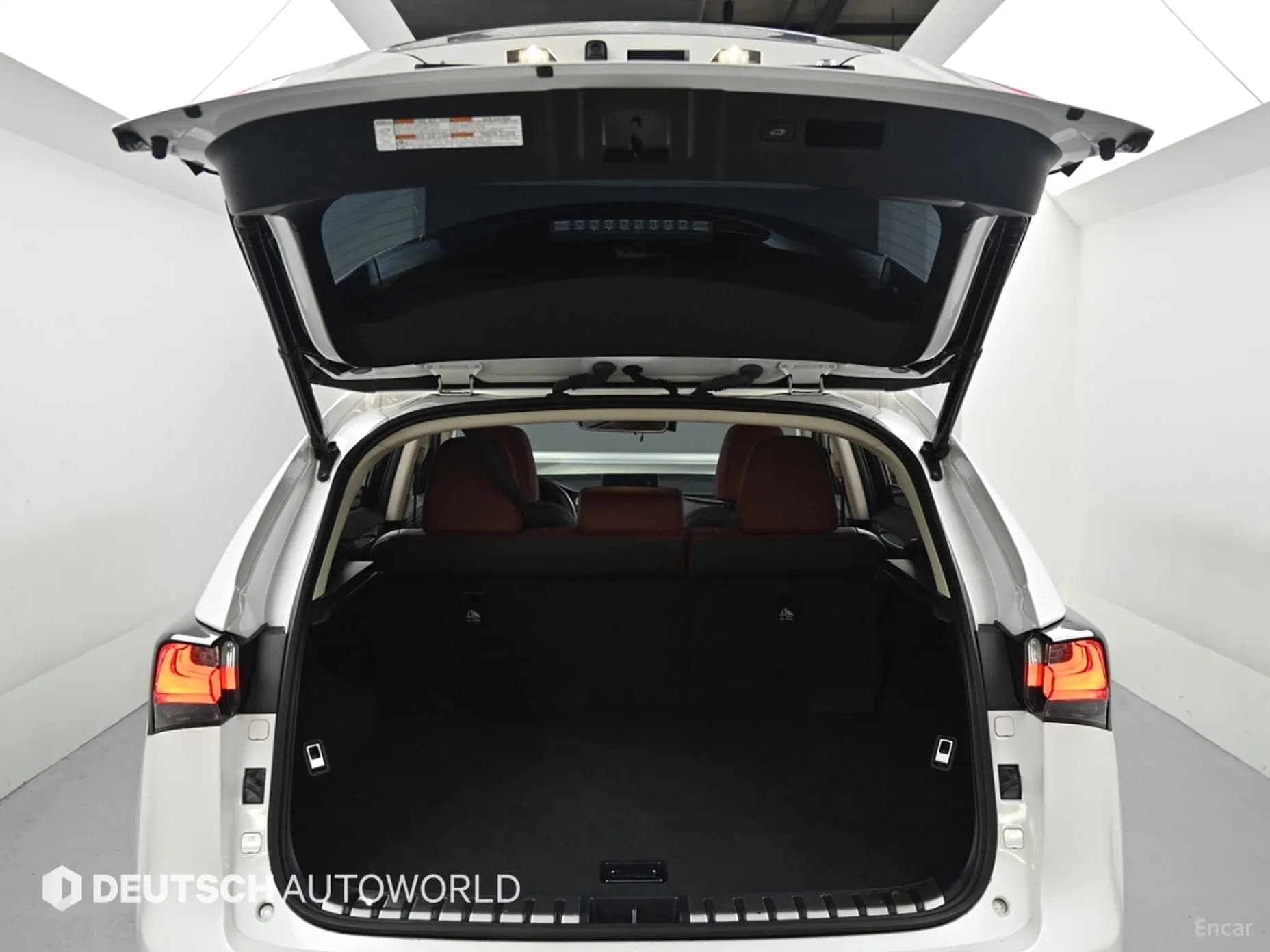 NX200t