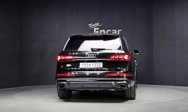 Q7 (4M)